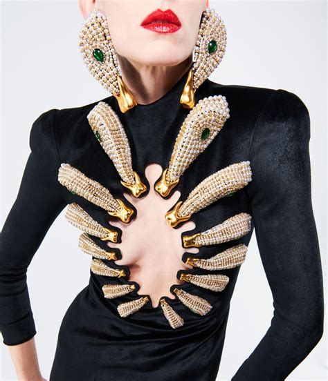schiaparelli inspired jewelry